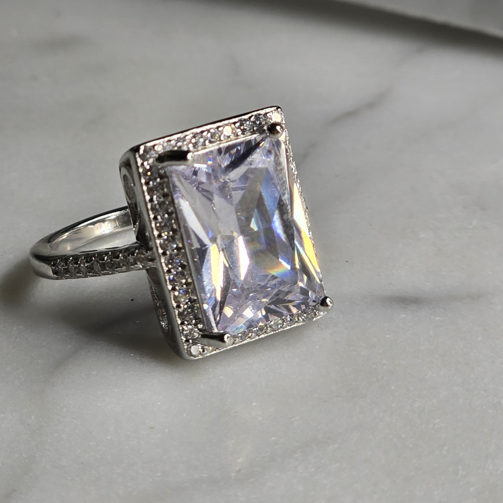 Cruise~ Vacation Jewelry Sterling Silver Crystal Ring
